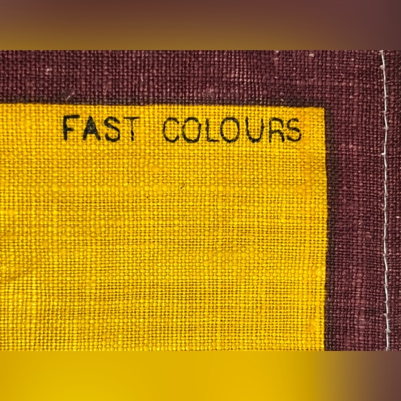 Kangaroos.  Australia. DESIGNED IN AUSTRALIA by Neil. Pure Linen. Fast Colours. - Picture 11 of 15